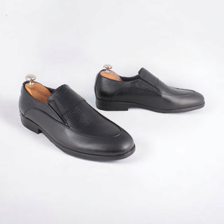 Men  shoes / 100 % genuine leather/ black -8577