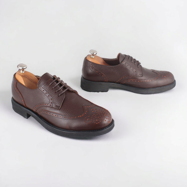Men  shoes / 100 % genuine leather/ Brown -8608