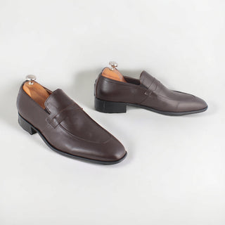 Men  shoes / 100 % genuine leather/ Brown -8610
