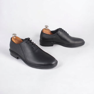 Men  shoes / 100 % genuine leather/ black -8603