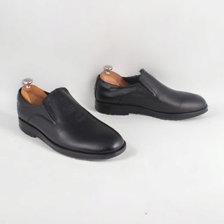 Men  shoes / 100 % genuine leather/ black -8604
