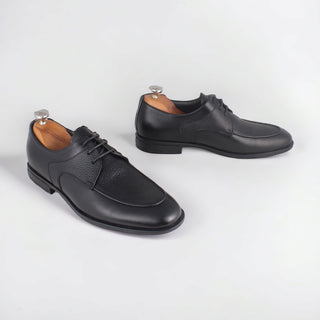 Men  shoes / 100 % genuine leather/ black -8605