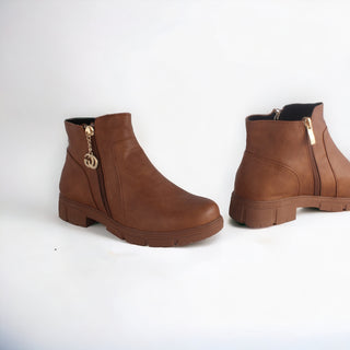 Women's winter shoes / dark beige color -8717
