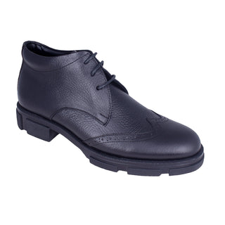 Men  shoes / 100 % genuine leather/ black -8732