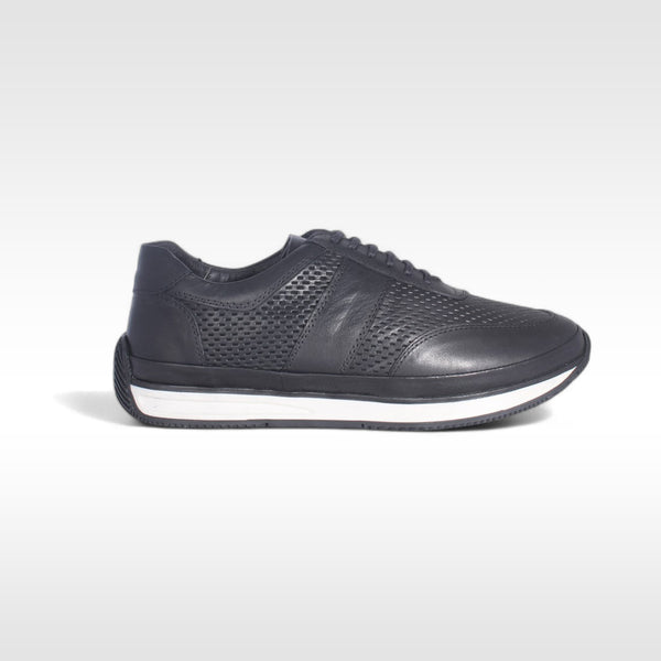 Men's comfortable sports shoes / Made in China - Black -8892