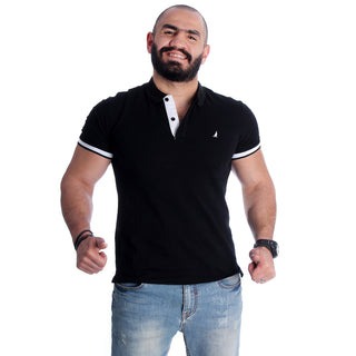 Men Black Solid Polo Collar T-shirt -7010