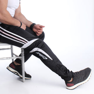 Men Black Solid Sports Track Pants -7015